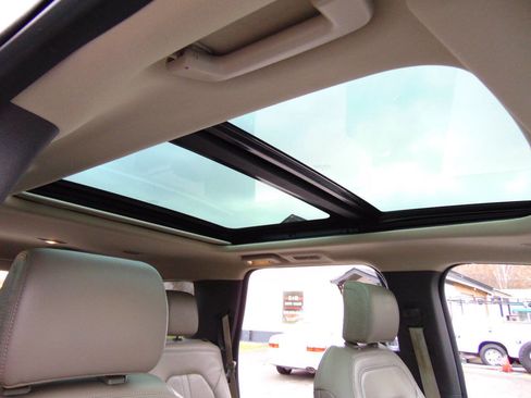 Used 2018 Ford Expedition Limited w/ Equipment Group 302A image 53