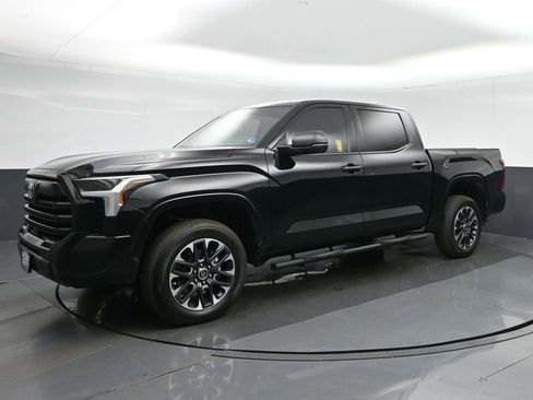 Used 2023 Toyota Tundra SR w/ SR Tow Package AWD/4WD image 3