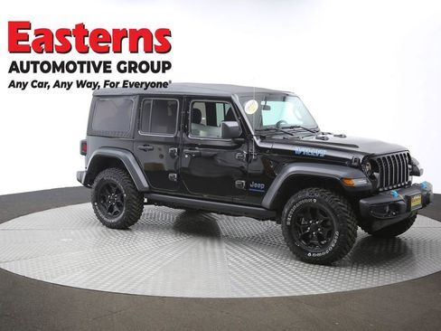 Used 2023 Jeep Wrangler Unlimited w/ Cold Weather Group AWD/4WD image 50