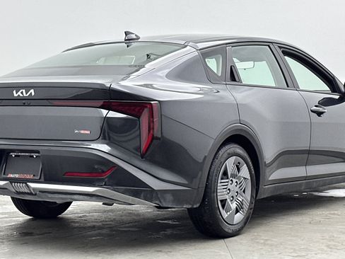Used 2025 Kia K4 FWD image 6