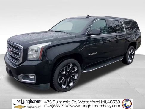 Used 2018 GMC Yukon XL SLT image 4