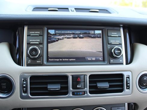 Used 2012 Land Rover Range Rover HSE LUX image 26