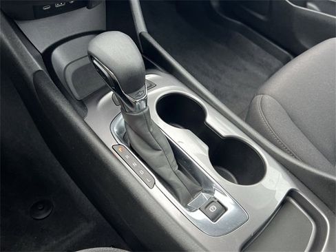 Certified 2023 Chevrolet Malibu LS image 18