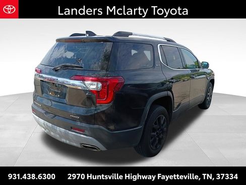 Used 2023 GMC Acadia SLT AWD/4WD image 2