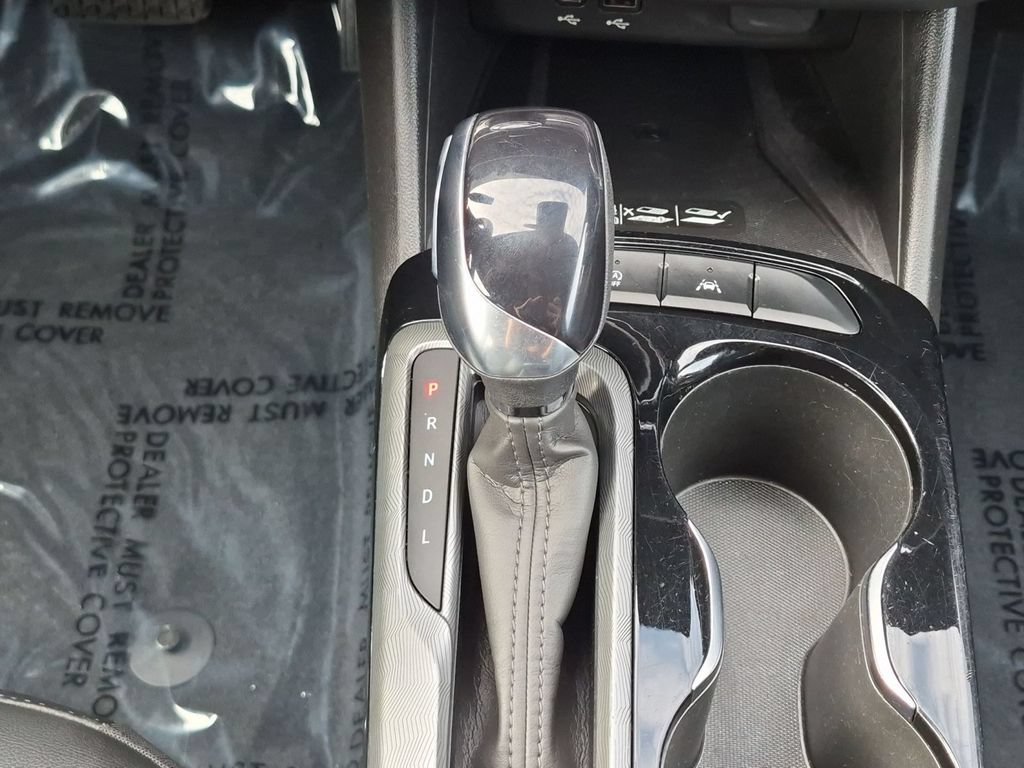 Used 2024 Buick Envista Sport Touring w/ Convenience I Package FWD image 26