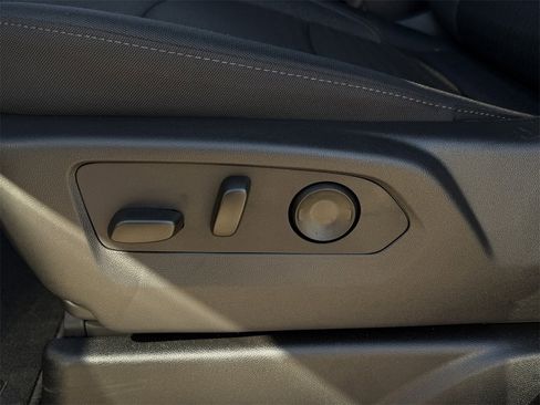 New 2025 Chevrolet Tahoe LS image 20