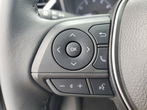 Used 2025 Toyota Corolla SE FWD image 23