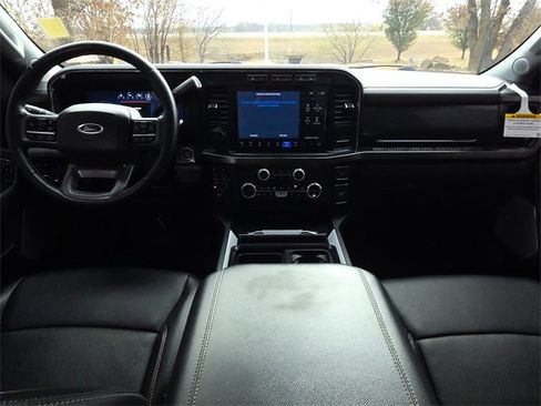 Used 2024 Ford F350 Lariat w/ Lariat Ultimate Package image 11