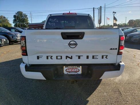 New 2026 Nissan Frontier SV w/ Tow Package AWD/4WD image 5