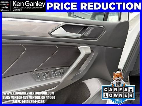 Used 2023 Volkswagen Tiguan SE R-Line AWD/4WD image 11