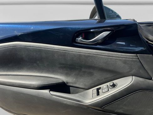 Used 2023 MAZDA MX-5 Miata Club w/ Brembo/BBS Recaro Package image 13