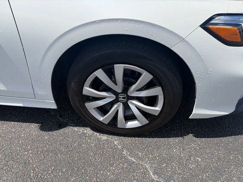 Certified 2025 Honda Civic LX image 9