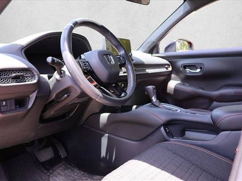 Used 2024 Honda HR-V Sport image 12