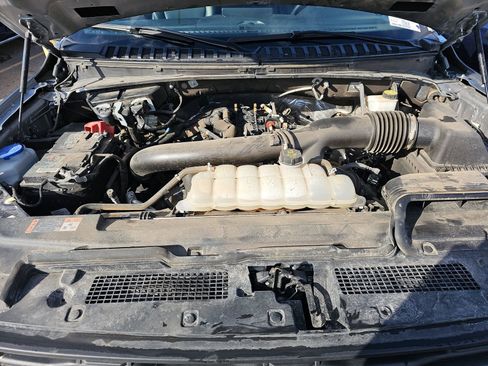 Used 2024 Ford Expedition Max XLT image 23