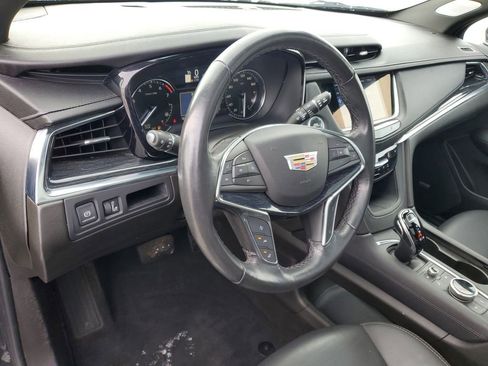 Used 2023 Cadillac XT5 Premium Luxury w/ LPO, Floor Liner Package image 9