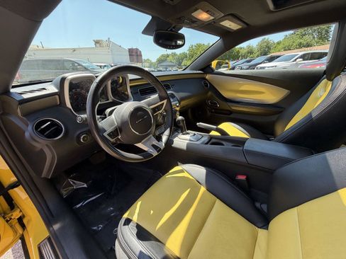 Used 2010 Chevrolet Camaro SS w/ RS Package RWD image 13