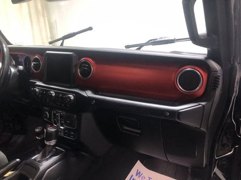 Used 2021 Jeep Wrangler Unlimited Rubicon image 13