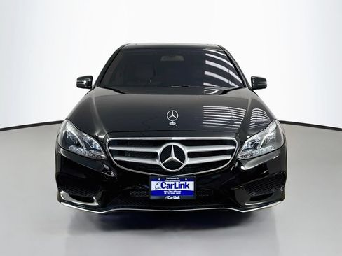 Used 2016 Mercedes-Benz E 350 4MATIC Sedan image 2
