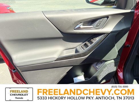 New 2026 Chevrolet Equinox LT w/ Convenience Package II FWD image 16