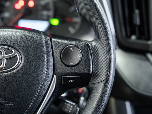 Used 2016 Toyota RAV4 LE image 23