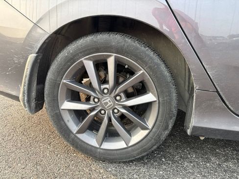 Used 2020 Honda Civic EX image 11