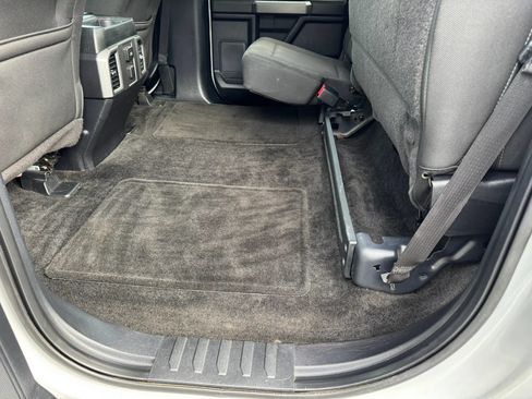 Used 2015 Ford F150 XLT w/ Equipment Group 302A Luxury AWD/4WD image 37