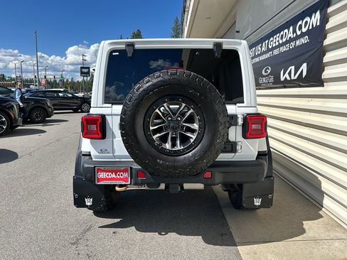 Used 2024 Jeep Wrangler Unlimited Rubicon 392 AWD/4WD image 5