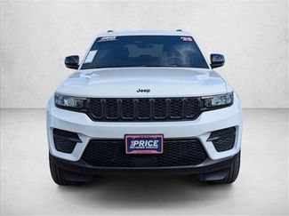 Used 2025 Jeep Grand Cherokee Altitude video 2