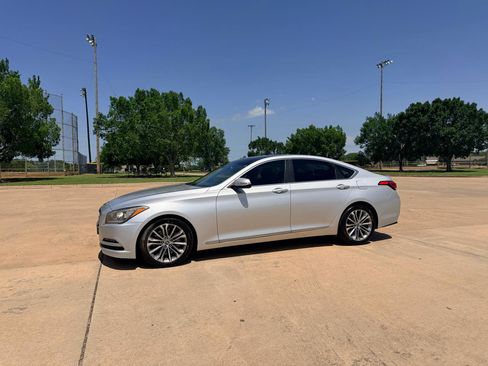 Used 2015 Hyundai Genesis 3.8 w/ Option Group 02 RWD image 2