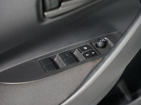 Certified 2025 Toyota Corolla LE image 28