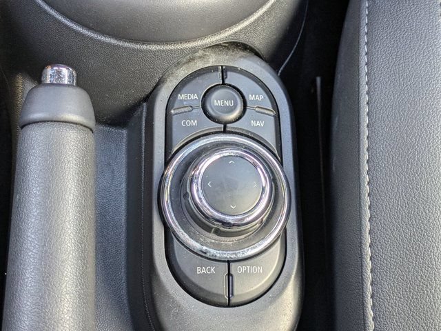 Used 2024 MINI Cooper S FWD image 32