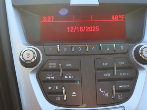 Used 2011 GMC Terrain SLE image 17