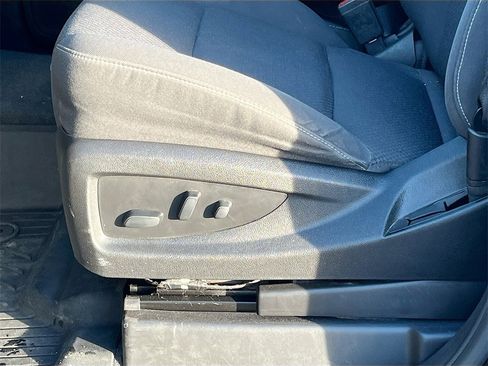 Used 2018 Chevrolet Silverado 1500 LT w/ All Star Edition image 19