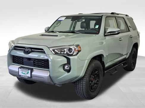 Used 2023 Toyota 4Runner TRD Off-Road Premium w/ Off Road Premium Plus Package AWD/4WD image 3