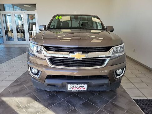Used 2016 Chevrolet Colorado LT w/ LT Convenience Package image 3