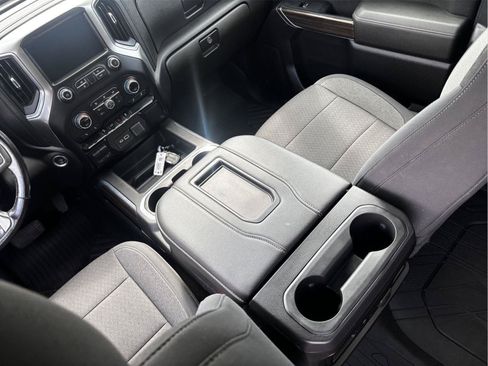 Certified 2021 Chevrolet Silverado 2500 LT w/ Convenience Package AWD/4WD image 22