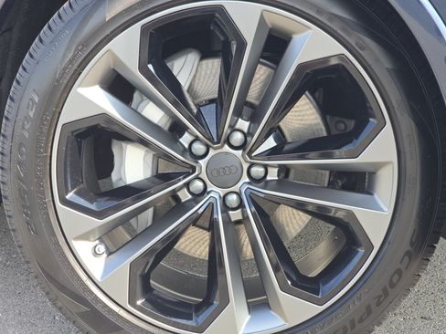 New 2026 Audi Q7 Premium Plus AWD/4WD image 15