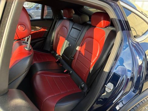 Used 2019 Mercedes-Benz GLC 300 4MATIC Coupe image 26