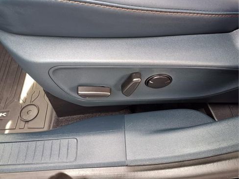 Used 2024 Ford Maverick Lariat w/ 4K Tow Package image 19