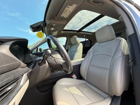 Used 2020 Cadillac XT4 Premium Luxury w/ Cold Weather Package image 22