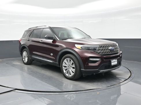 Used 2022 Ford Explorer King Ranch w/ Class IV Trailer Tow Package image 13