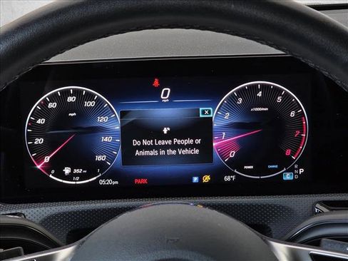 Used 2025 Mercedes-Benz CLA 250 image 18