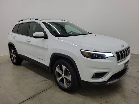Used 2019 Jeep Cherokee Limited image 4