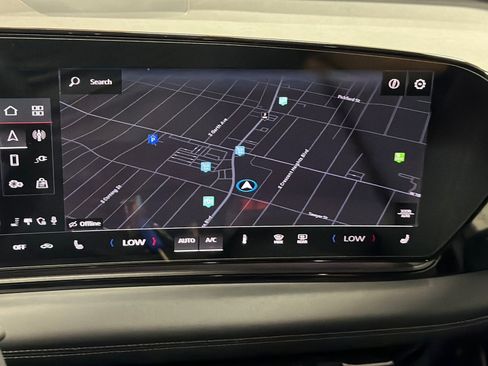 Used 2025 Audi A6 e-tron Premium RWD image 17