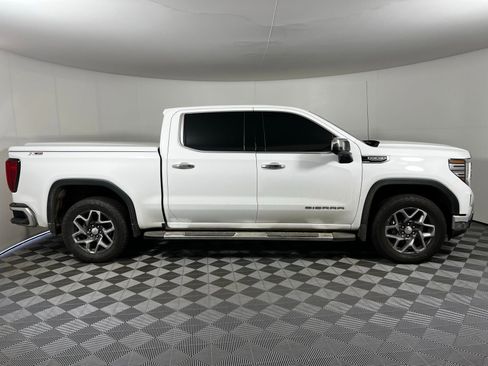Used 2025 GMC Sierra 1500 SLT w/ SLT Premium Plus Package image 4