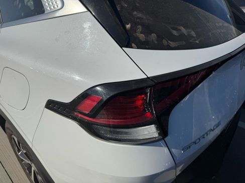 Certified 2023 Kia Sportage EX FWD image 7