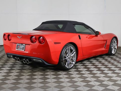 Used 2006 Chevrolet Corvette Convertible w/ Preferred Equipment Group RWD image 9