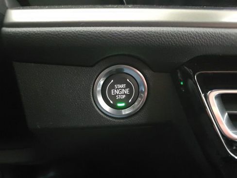 New 2026 Chevrolet Traverse LT image 18