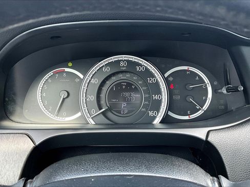 Used 2013 Honda Accord EX-L image 22