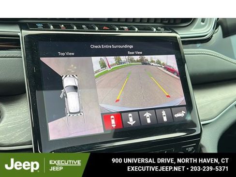 Used 2023 Jeep Grand Cherokee 4WD 4xe w/ Luxury Tech Group II image 19